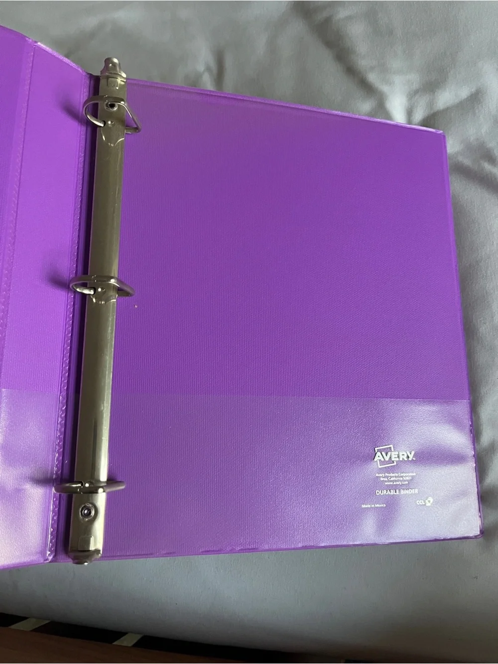 Avery Purple 1.5 Inch Slant Ring Durable View Binder Clear Cover PVC Free NEW